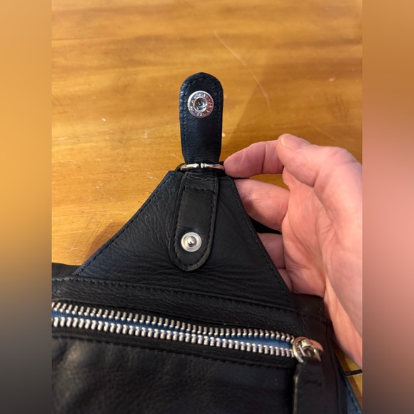 SUNDANCE MINI GO ANYWHERE CROSSBODY MINI POUCH BAG - Picture 9 of 11